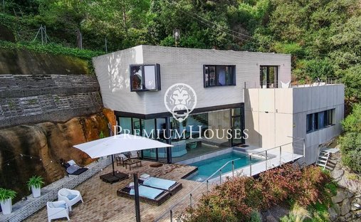 House in Sant Cebria de Vallalta, Catalonia, Spain 1