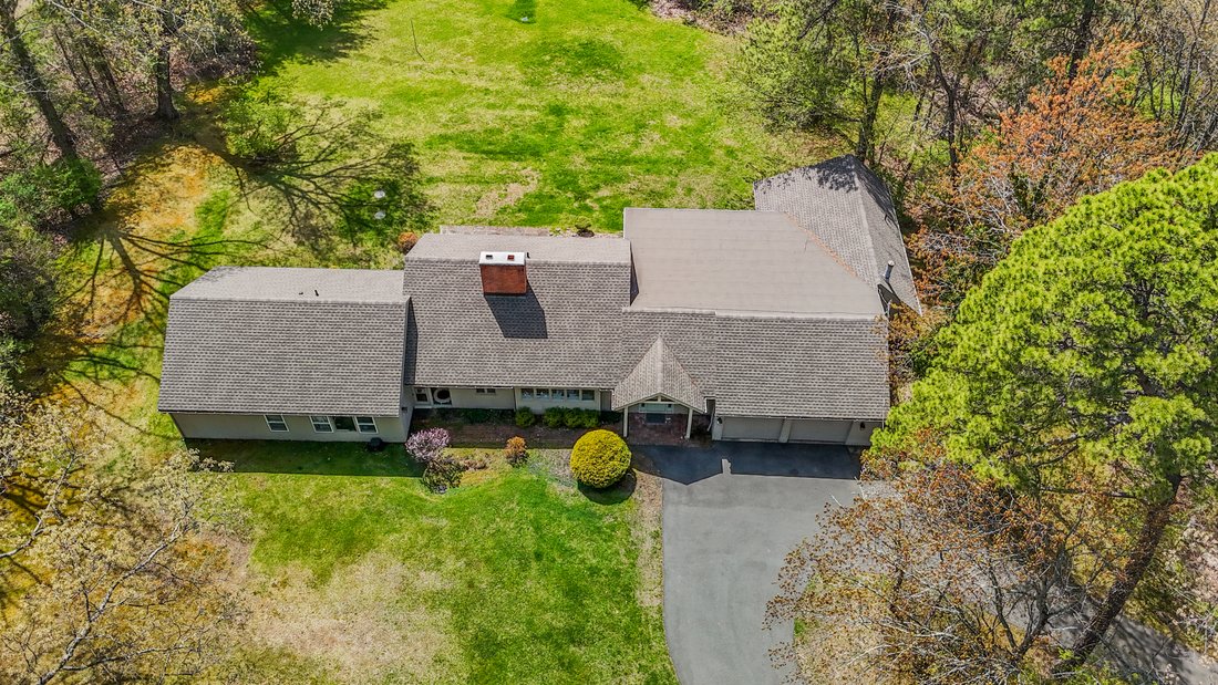 House in Farmington, Connecticut, United States 3 - 15569305