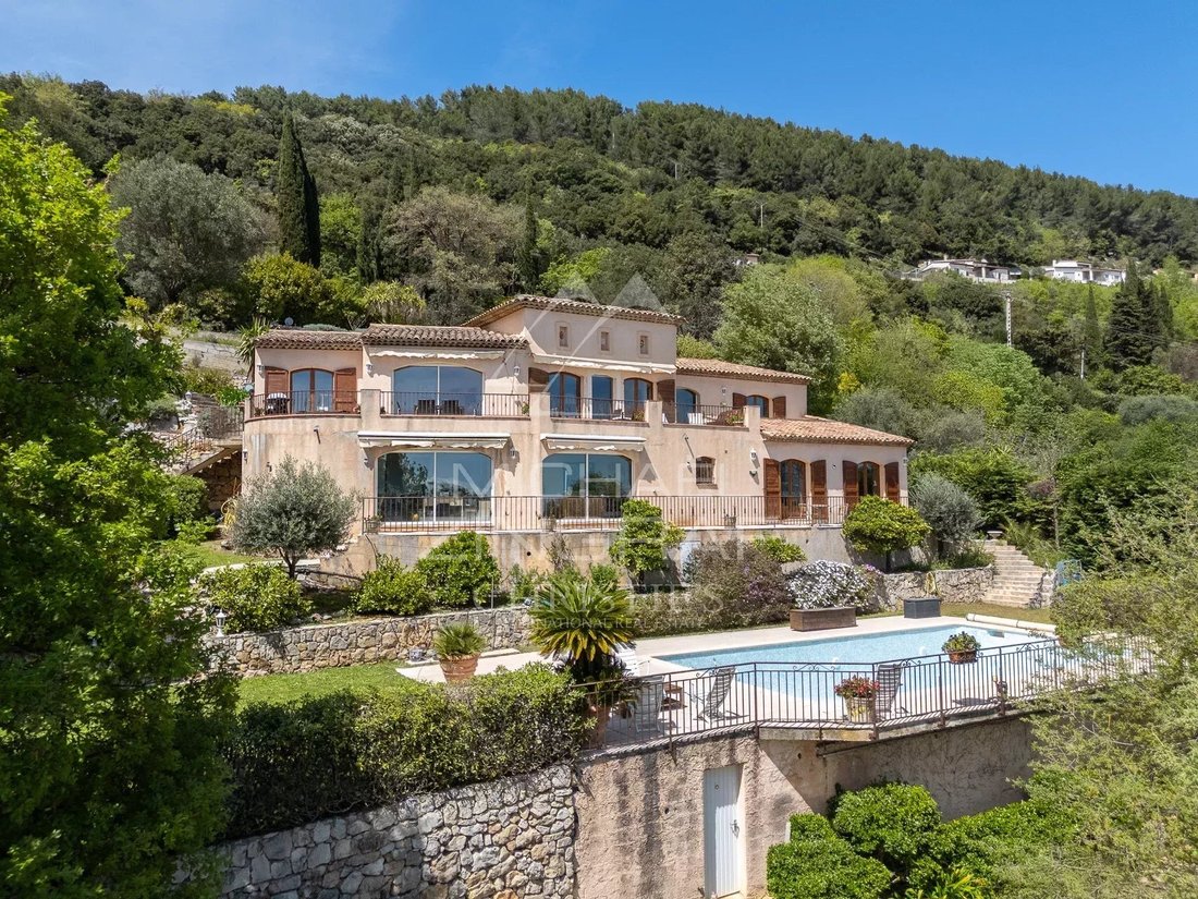 Villa in Cabris, Provence-Alpes-Côte d'Azur, France 1 - 15433880
