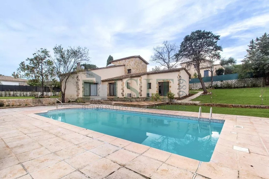 House in Valbonne, Provence-Alpes-Côte d'Azur, France 1 - 15565031