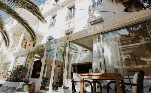 Castle for Sale in Coulaines, Pays de la Loire, France