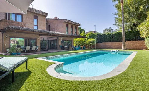 Casa en Camas, Andalucía, España 1