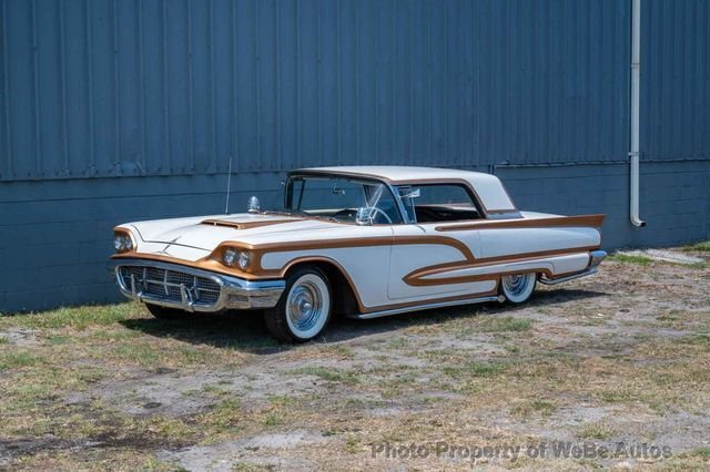 Ford Thunderbird in Calverton, NY, United States 1 - 15582647