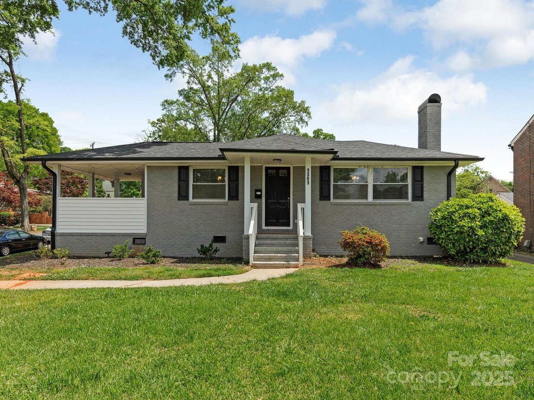 Apartment in Charlotte, North Carolina, United States 1 - 15575593