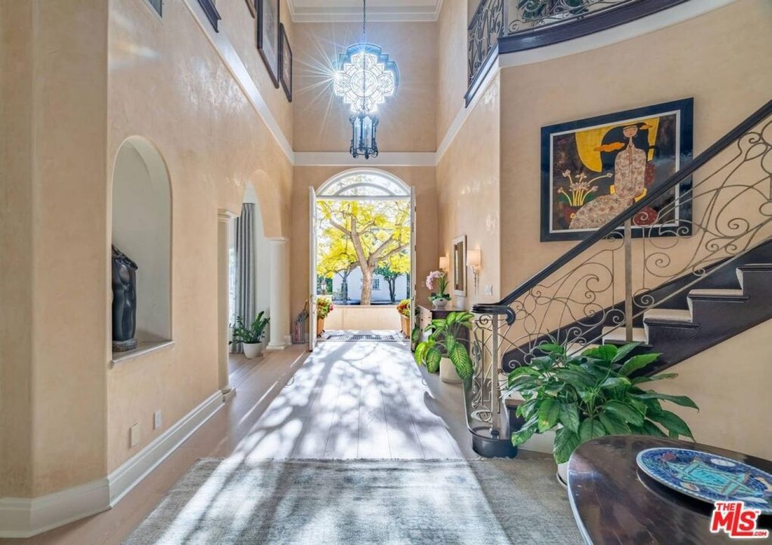 House in Los Angeles, California, United States 3 - 15571420