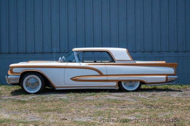 Ford Thunderbird in Calverton, NY, United States 2 - 15582647