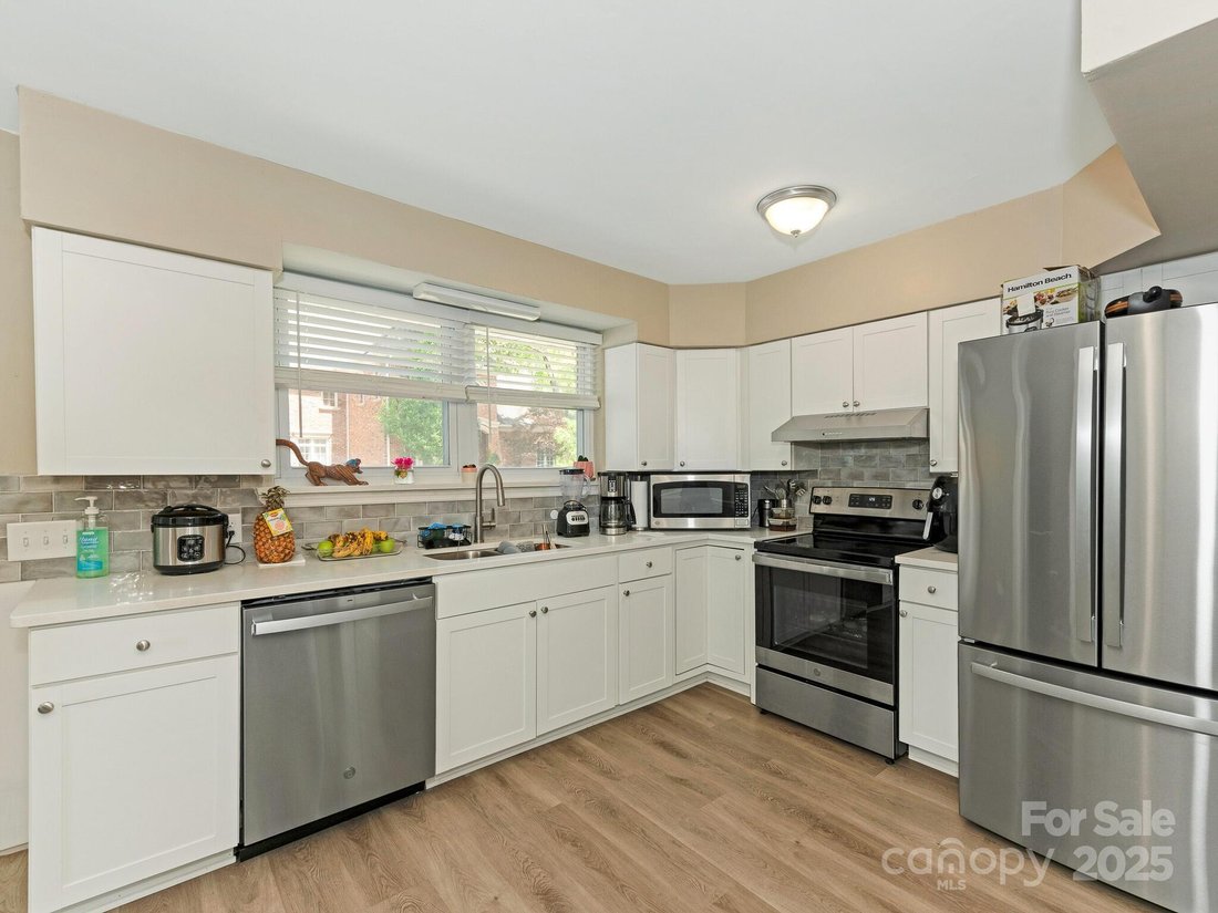 Apartment in Charlotte, North Carolina, United States 3 - 15575593