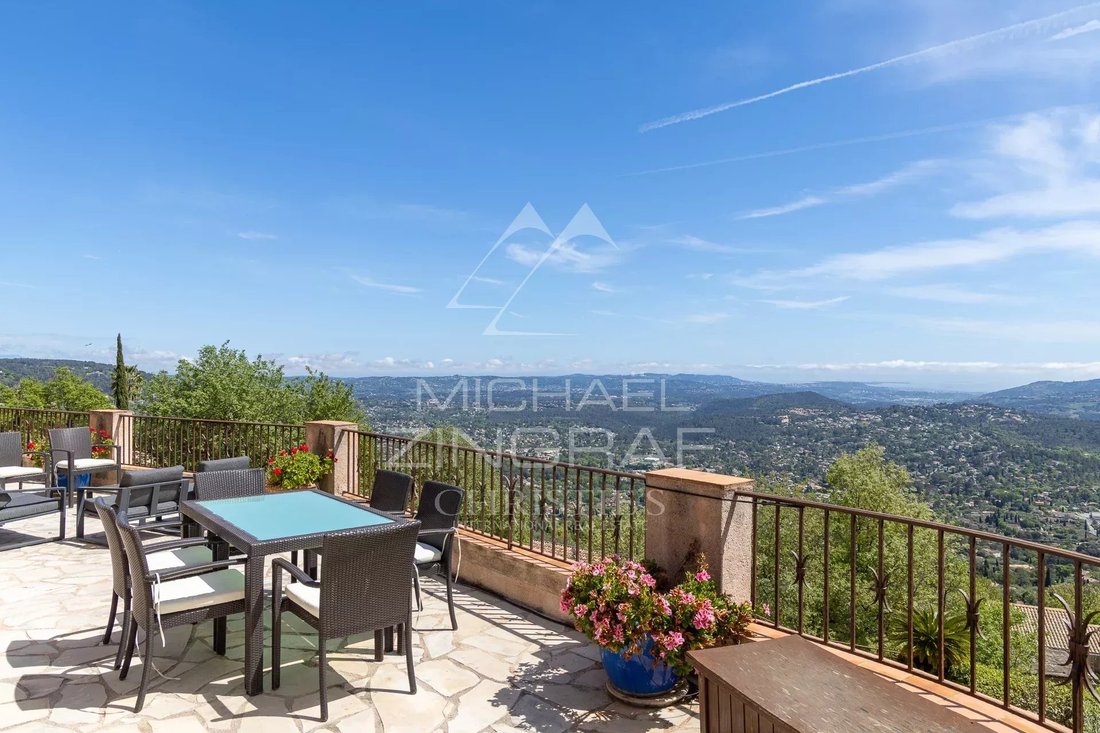 Villa in Cabris, Provence-Alpes-Côte d'Azur, France 3 - 15433880