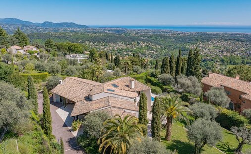 Villa in Plan de Noves, Vence, France 1