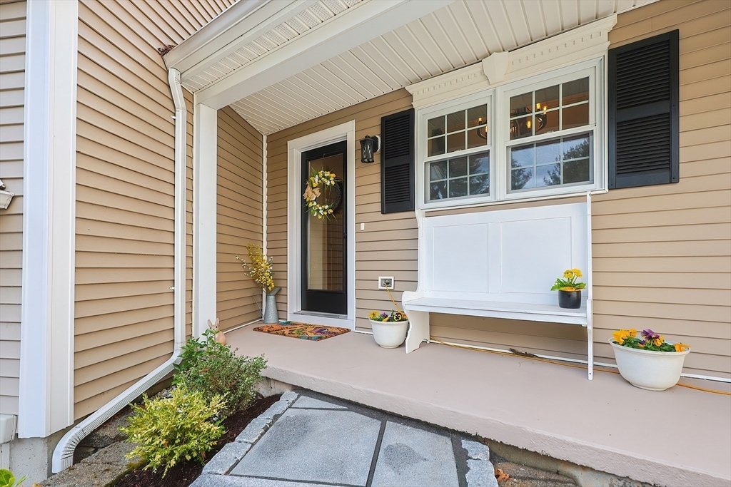 House in Franklin, Massachusetts, United States 2 - 15574512