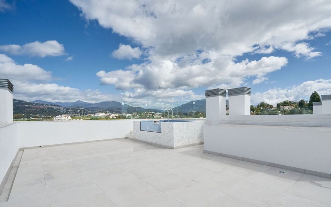 House in Guadalmina Alta, San Pedro de Alcantara, Spain 3 - 15579856