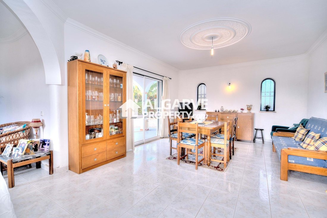 Villa in Quarteira, Algarve, Portugal 5 - 15574426
