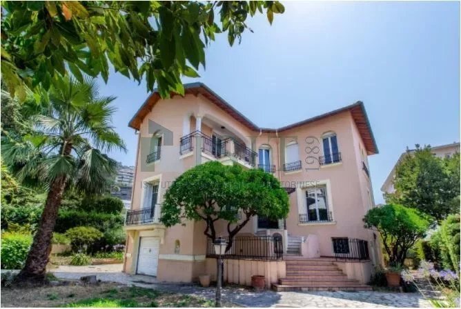 Casa a Nizza, Provenza-Alpi-Costa Azzurra, Francia 1 - 15565060