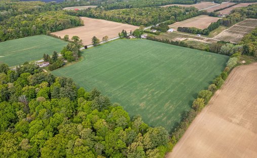 Land in Simcoe, Ontario, Canada 1