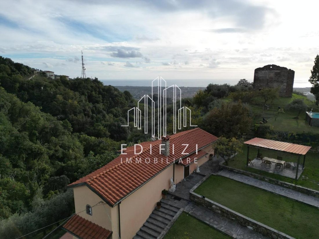 Villa in San Carlo Terme, Massa, Tuscany 5 - 15570954