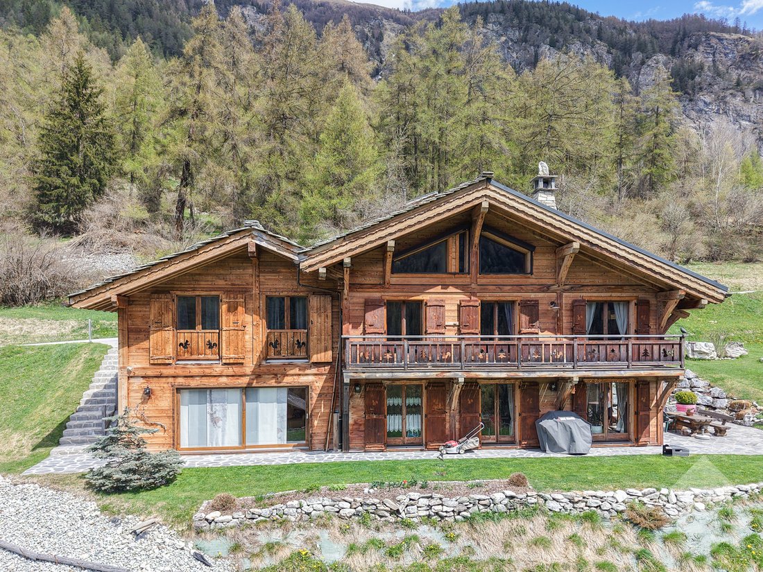 Chalet in Sitten, Wallis, Schweiz 1 - 15582965