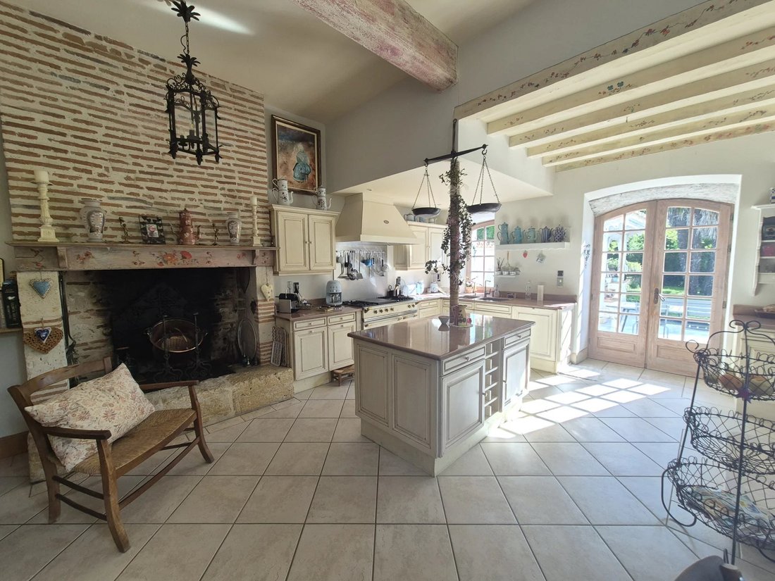 House in Laplume, Nouvelle-Aquitaine, France 4 - 15575847