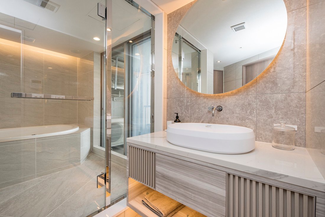 Condo in Minato City, Tokyo, Japan 4 - 15494925