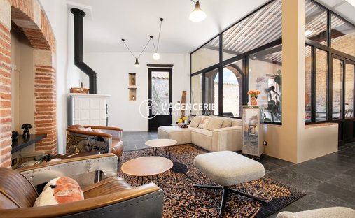 House in Grand Centre, Albi, France 1