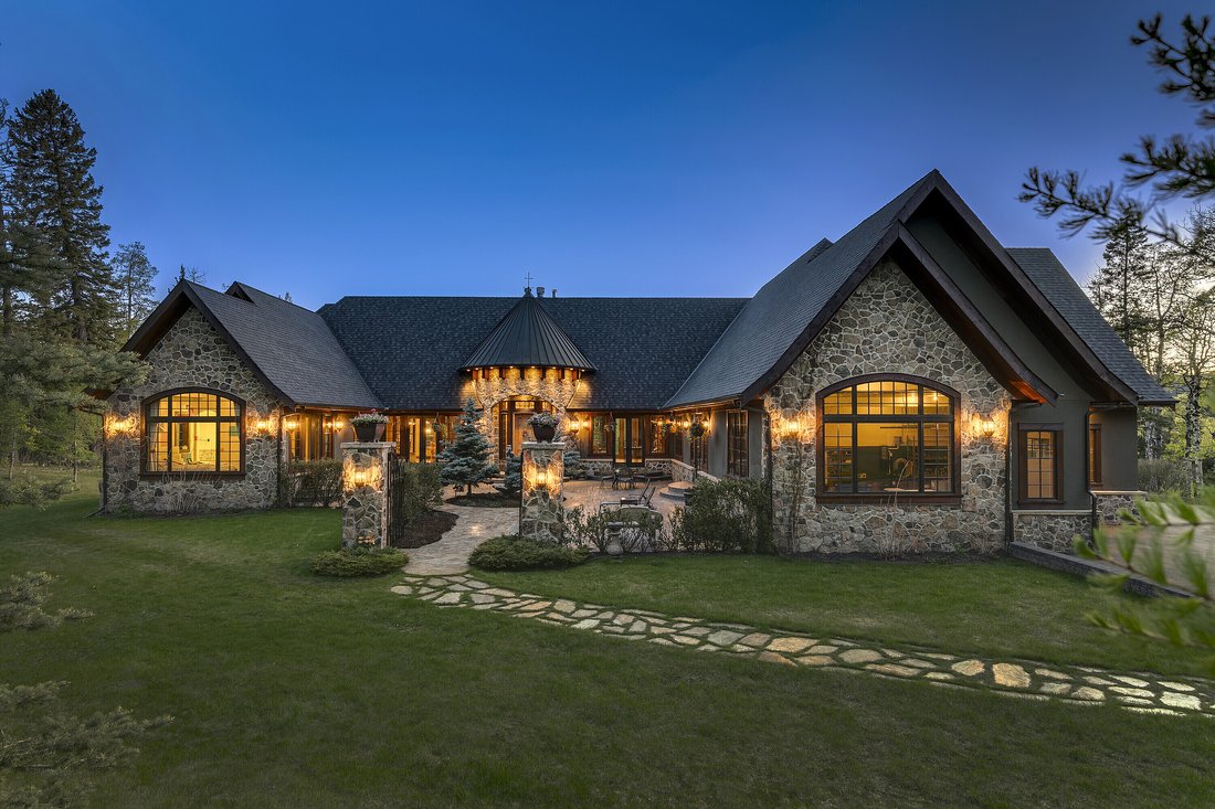 House in Foothills No. 31, Alberta, Canada 1 - 15571130