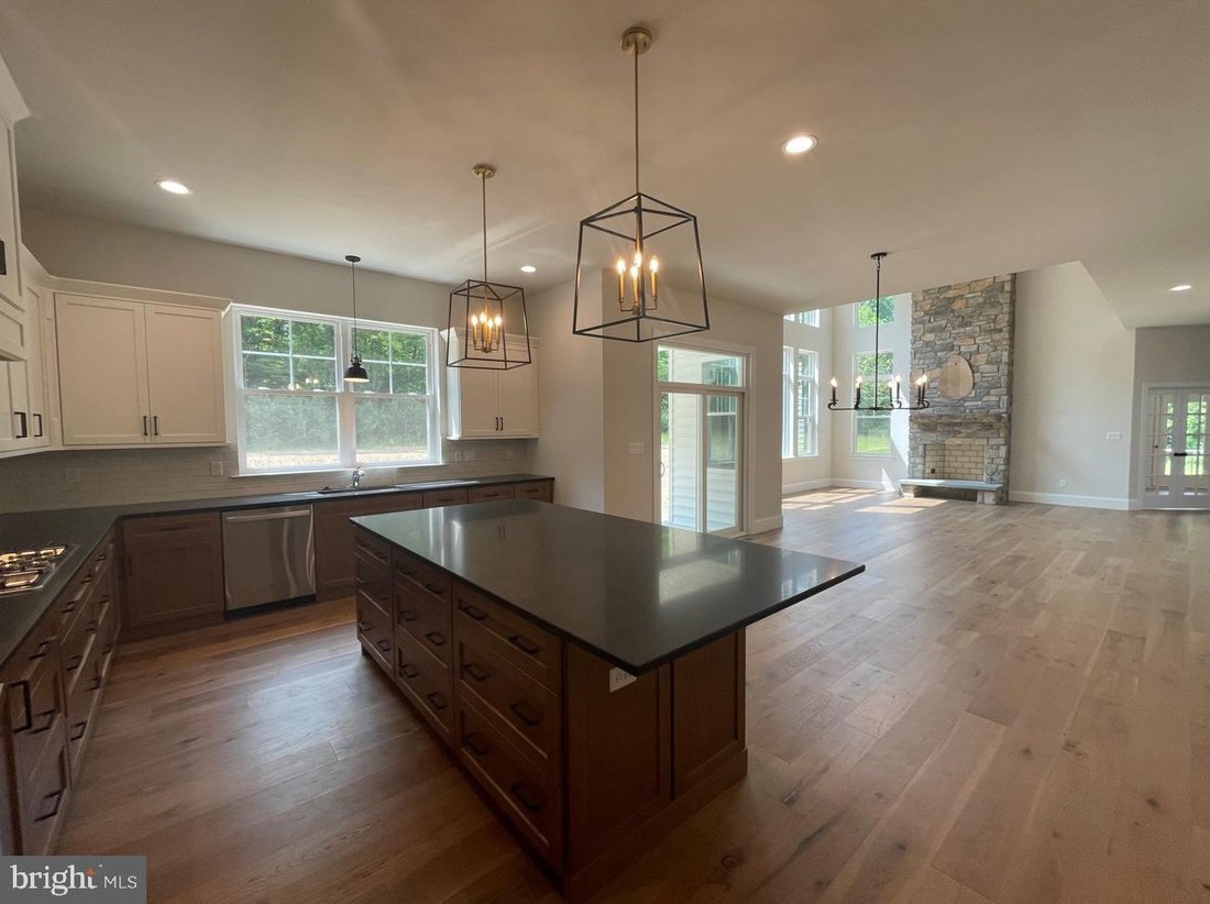 House in Quakertown, Pennsylvania, United States 4 - 15571670