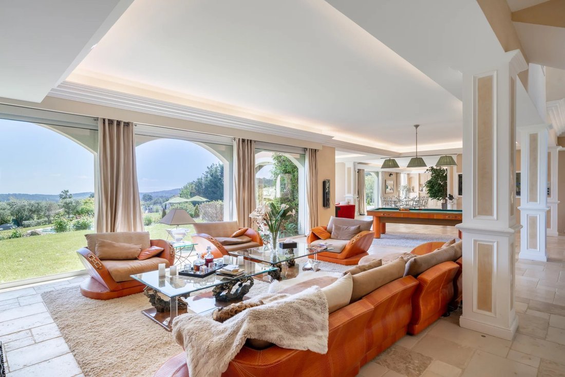 Villa in Les Indes les-Groulles, Mouans-Sartoux, France 3 - 15551335
