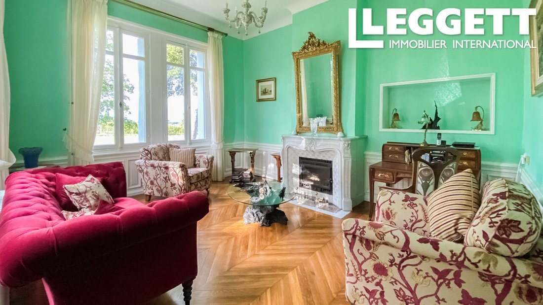 Le Rêve de Pierre: A 1901 Château Jewel in Nouvelle-Aquitaine’s Golden Light