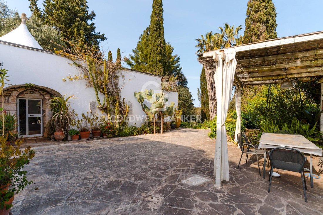 Villa en Apulia, Italia 2 - 15565636