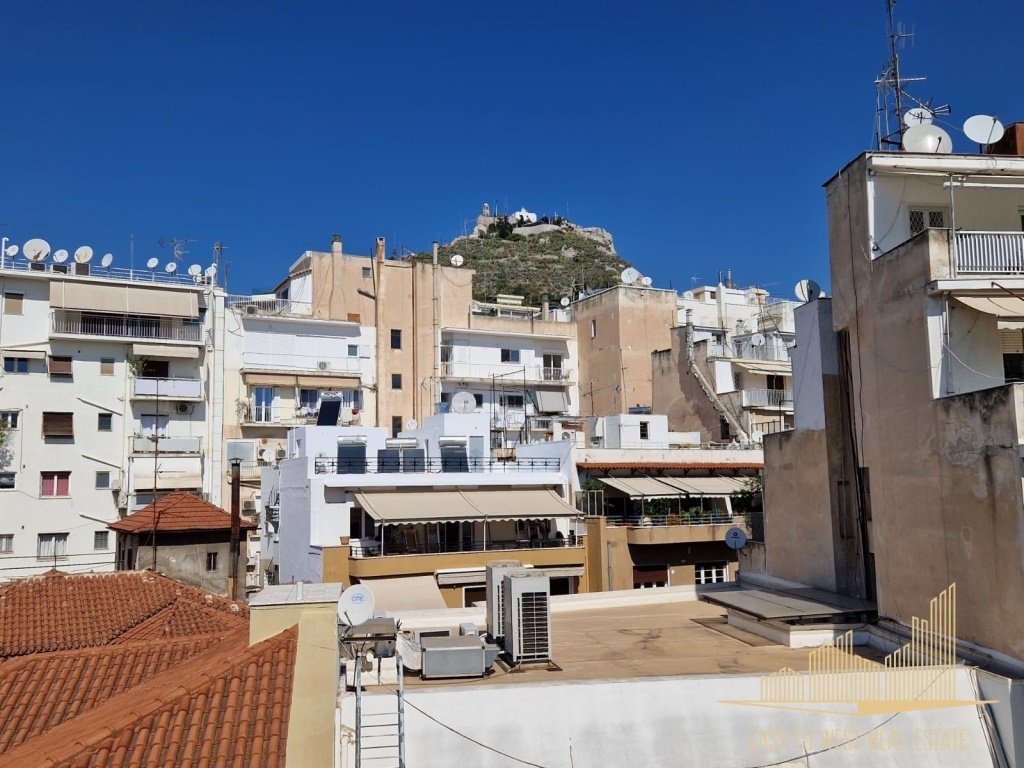 Apartment in Sunoikia Kolonakiou, 1st District of Athens, Athens 3 - 15576601