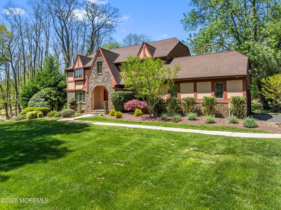 House in Marlboro Township, New Jersey, United States 2 - 15569257