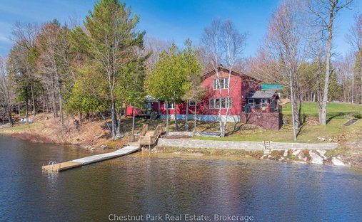 House in Nipissing, Ontario, Canada 1