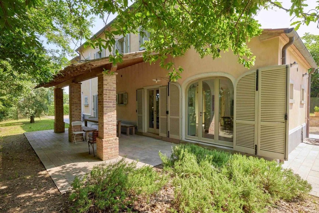 Country House in Center, Cortona, Tuscany 2 - 15565027