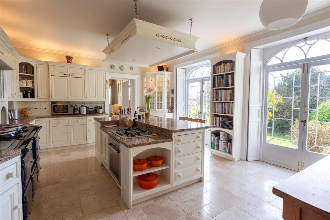 House in Weston, England 4 - 14176895