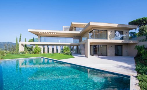 Villa in Basse Suane-Les Virgiles, Sainte-Maxime, France 1