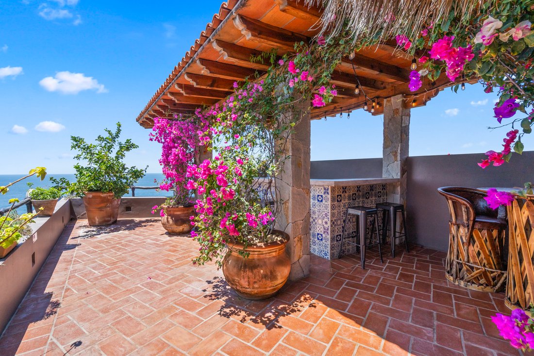 Sayulita, Nayarit, Mexico 1 - 15573671