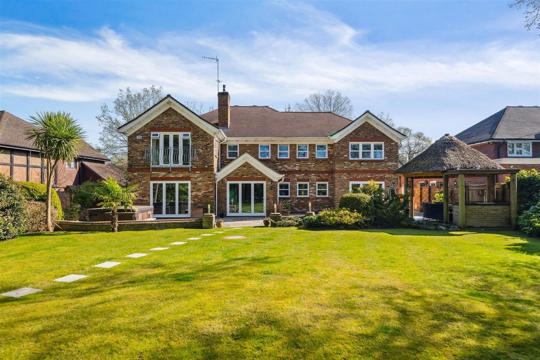 House in Locksbottom, Bromley, England 1 - 15565426