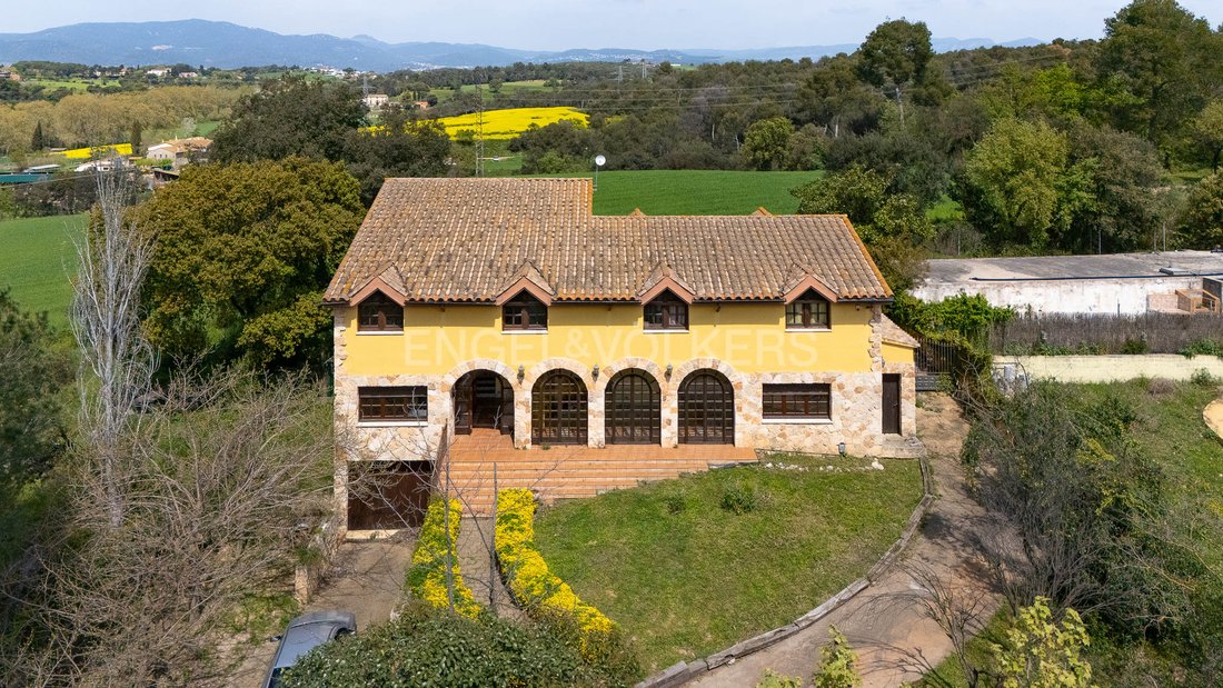 House in Montcada i Reixac, Catalonia, Spain 2 - 13931300