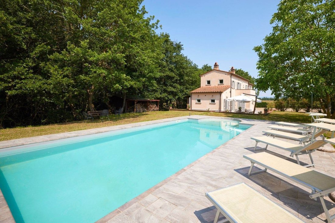 Country House in Center, Cortona, Tuscany 1 - 15565027