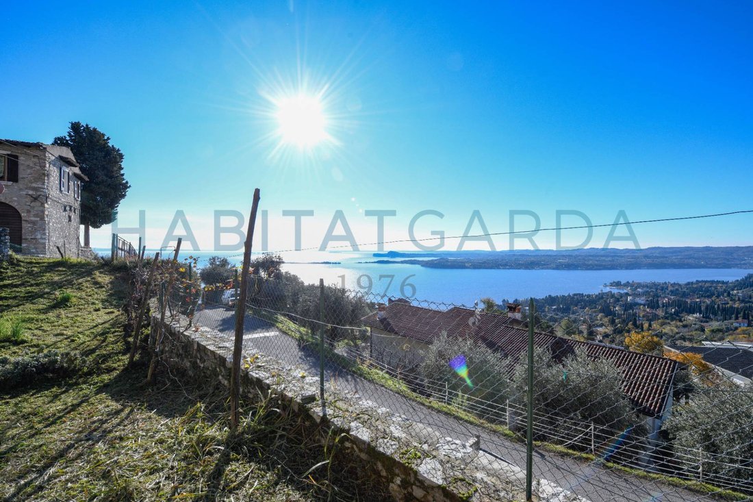 Country House in Gardone Riviera, Lombardy, Italy 5 - 15579820