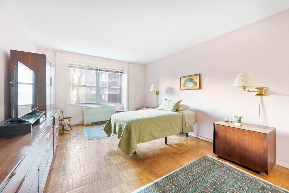 Co Op in New York, New York, United States 4 - 15567094