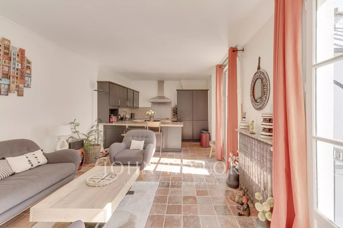Apartment in Saint Germain des Prés, Paris 6e Arrondissement, Paris 2 - 15579081