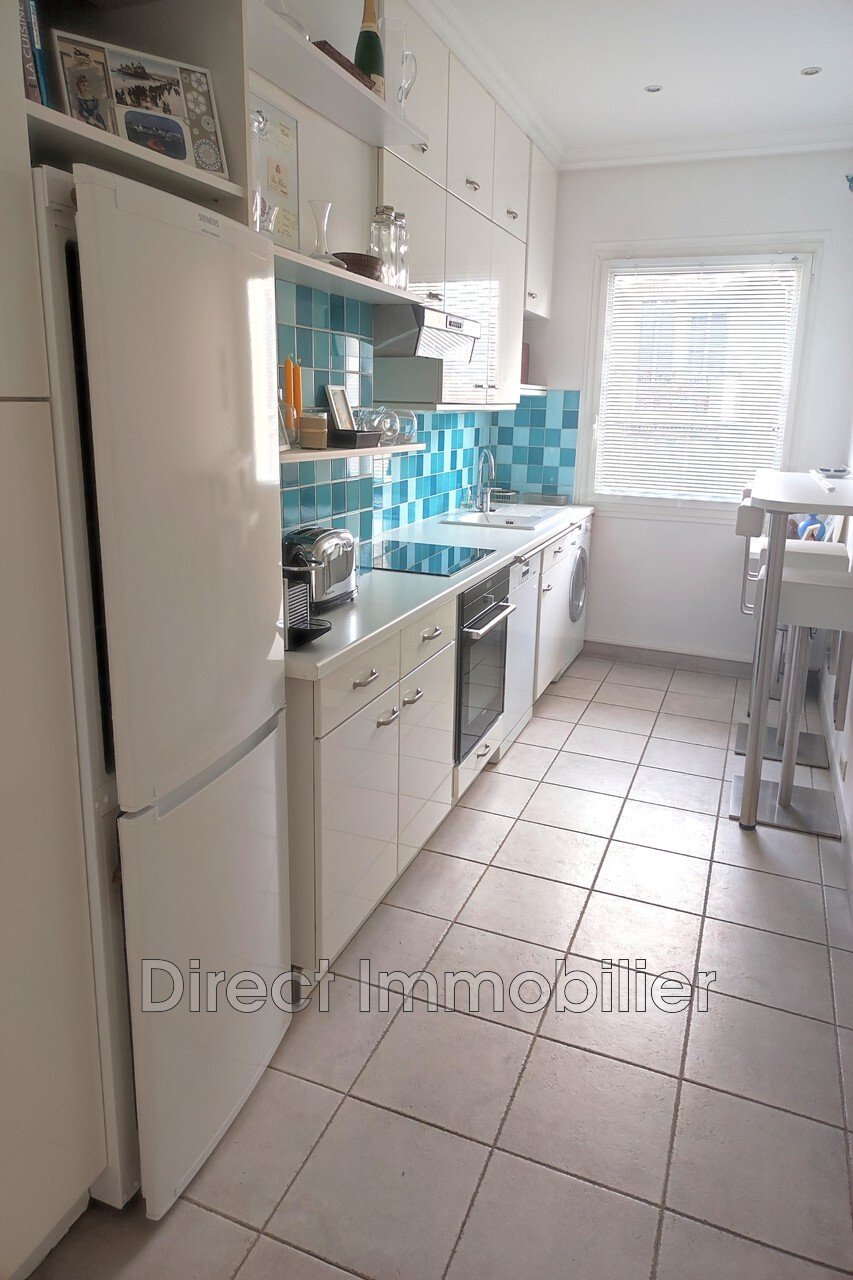 Apartment in Place de Gaulle, Antibes, France 3 - 15566628