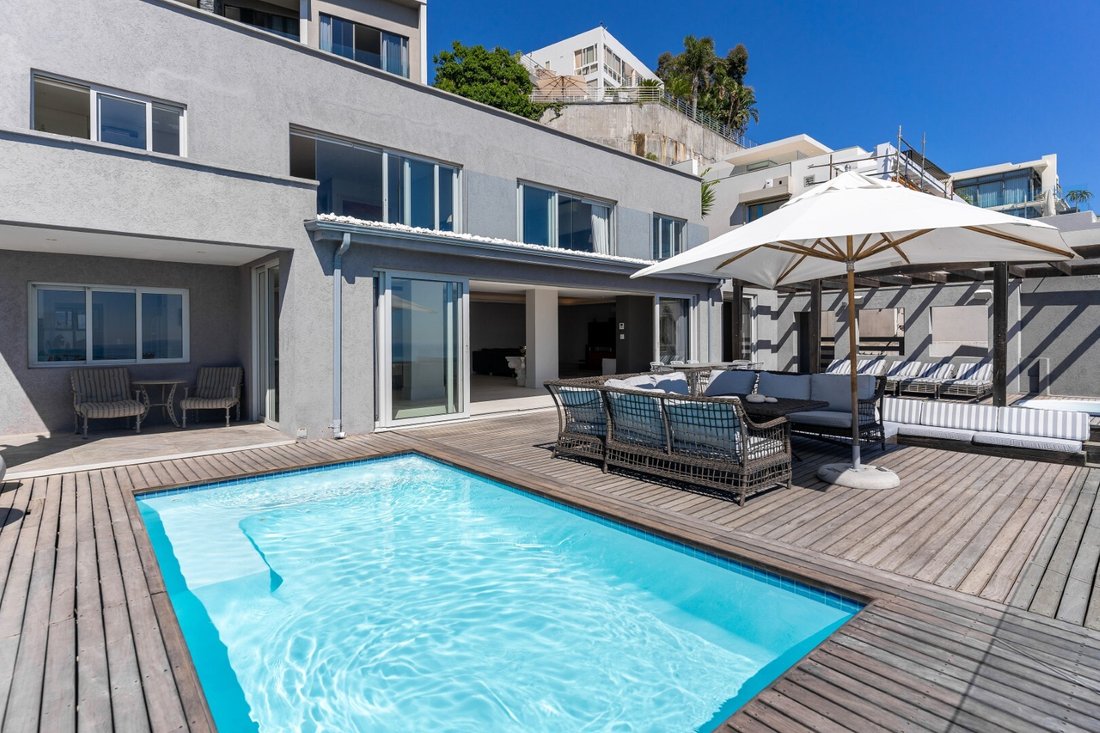 House in Bakoven, Cape Town, South Africa 5 - 15575411