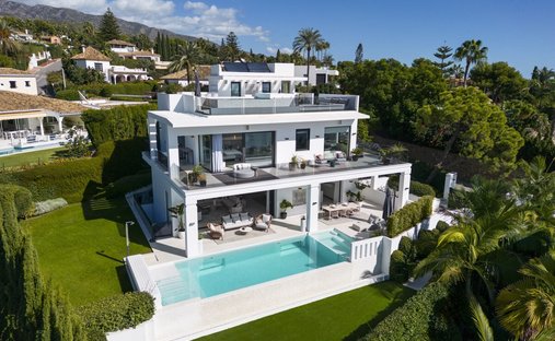 Villa en Milla de Oro, Andalucía, España 1