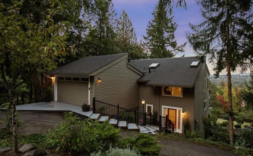 House in Lake Oswego, Oregon, United States 1
