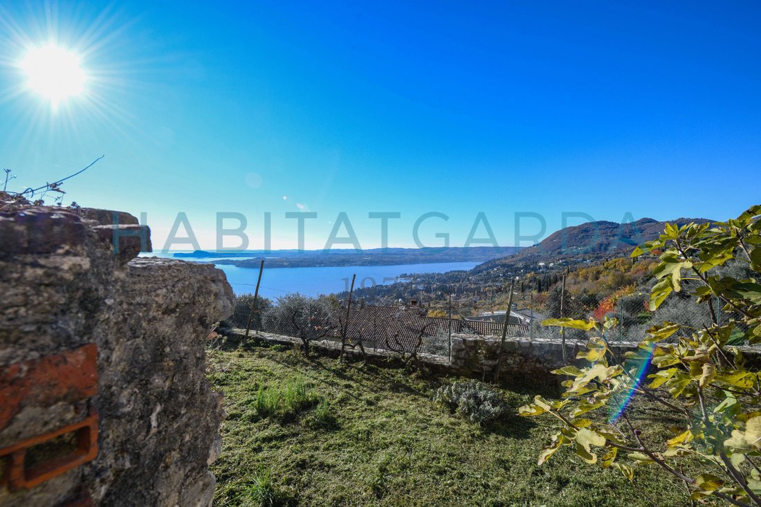 Country House in Gardone Riviera, Lombardy, Italy 2 - 15579820
