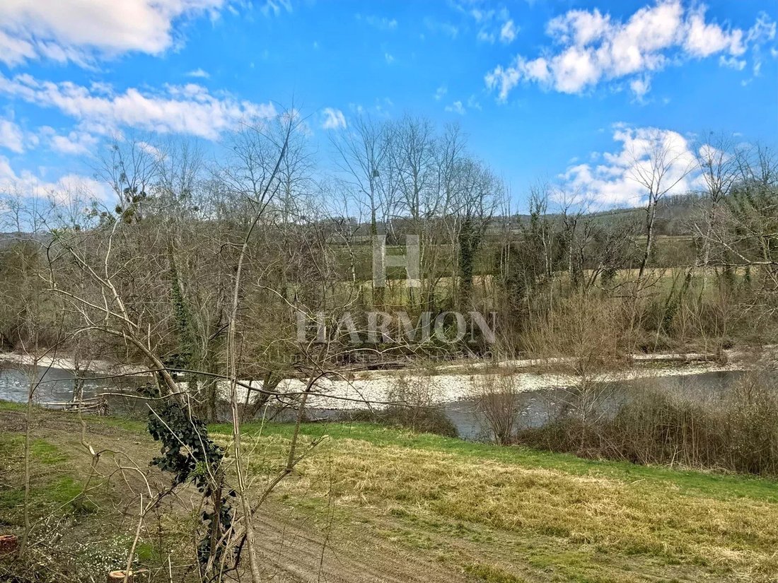 Estate in France 2 - 15313755