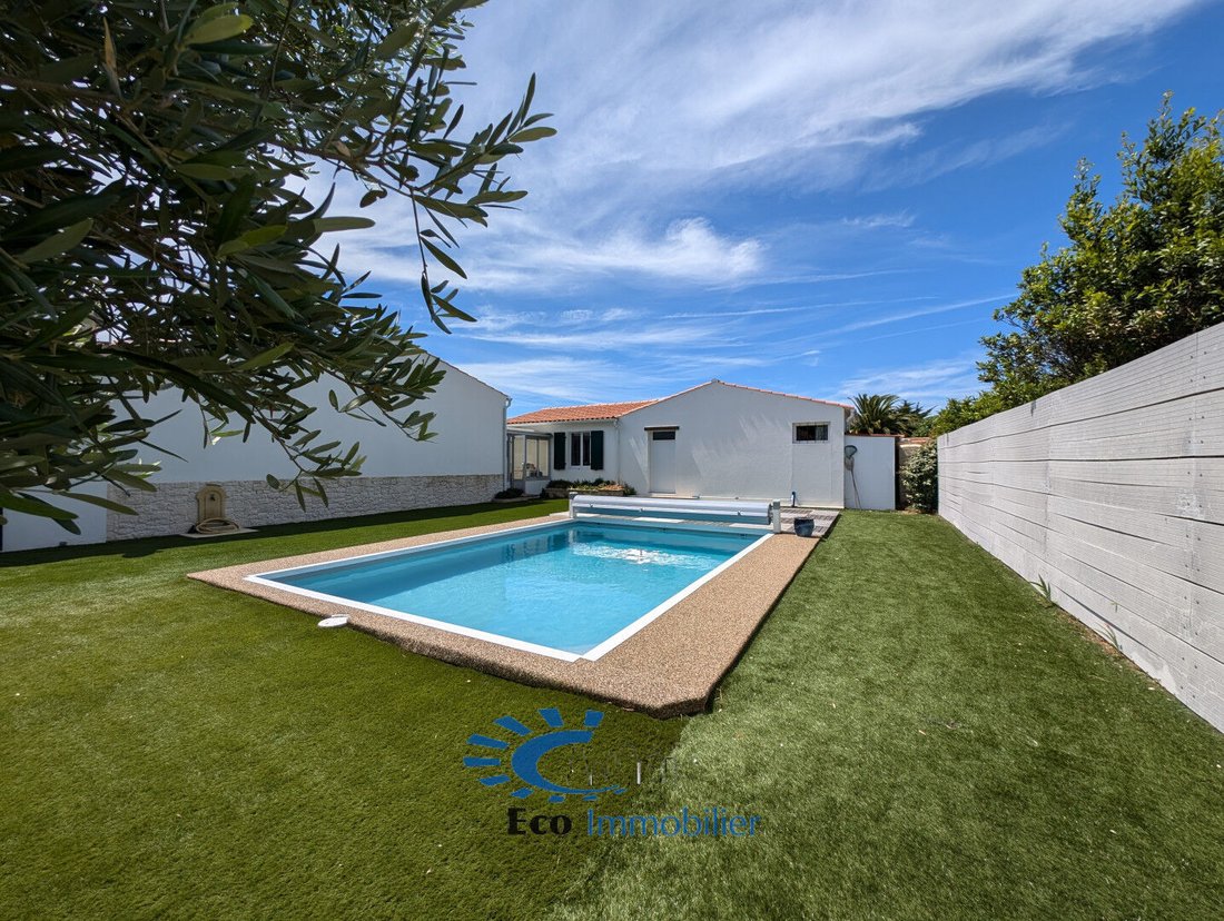 House in La Couarde-sur-Mer, Nouvelle-Aquitaine, France 2 - 14472182