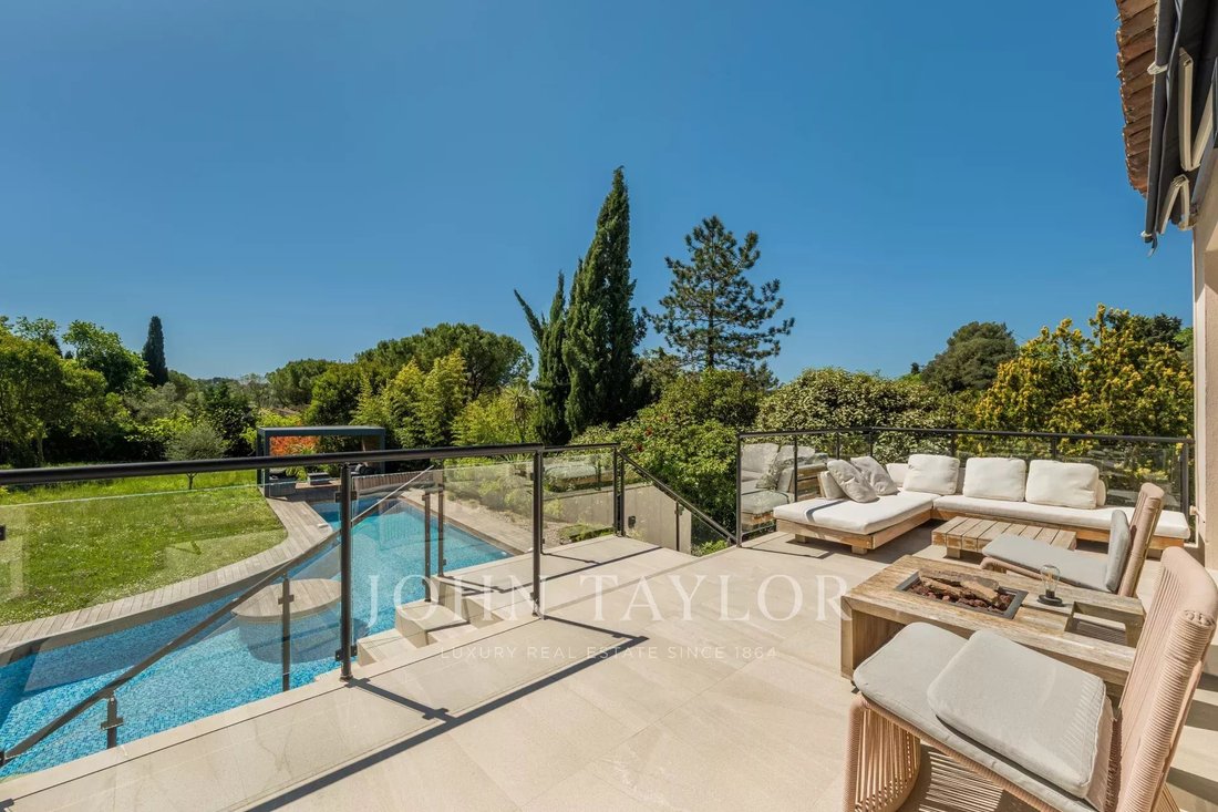 House in Opio, Provence-Alpes-Côte d'Azur, France 1 - 15565057