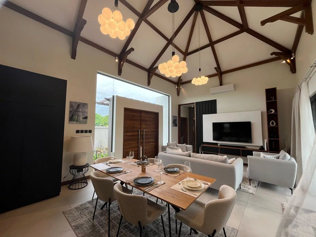 Villa in Cap Malheureux, Rivière du Rempart District, Mauritius 2 - 15309590